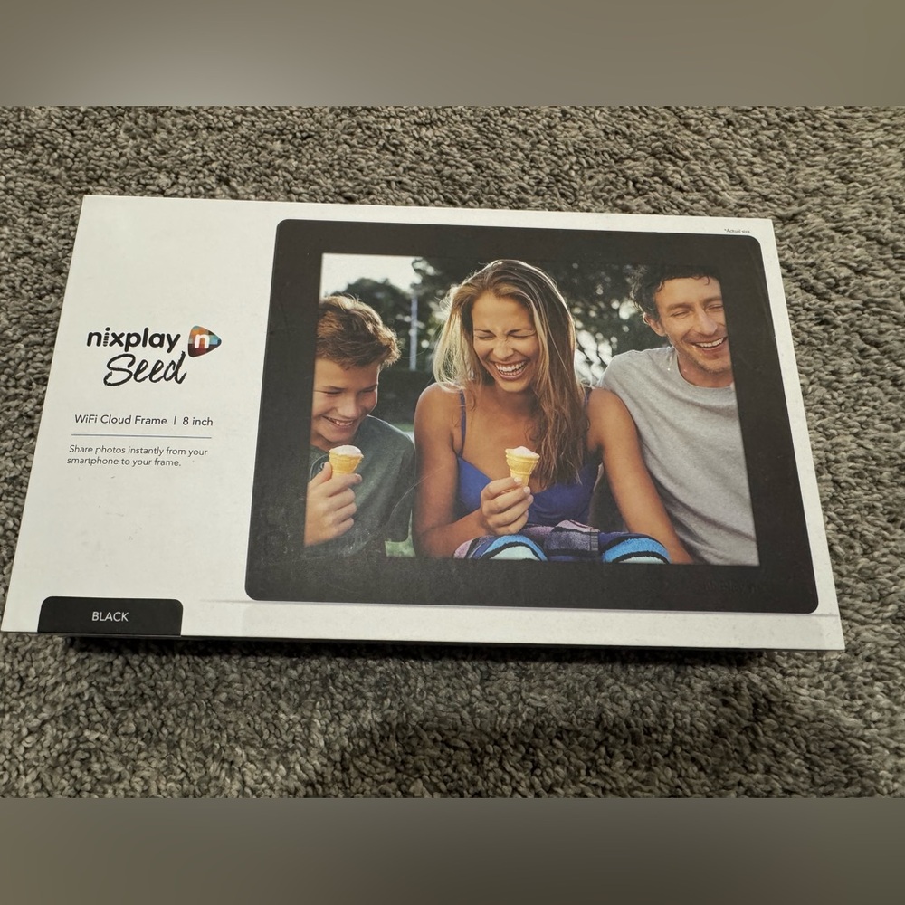 Nixplay Seed 8 inch Digital Picture Frame - NIB